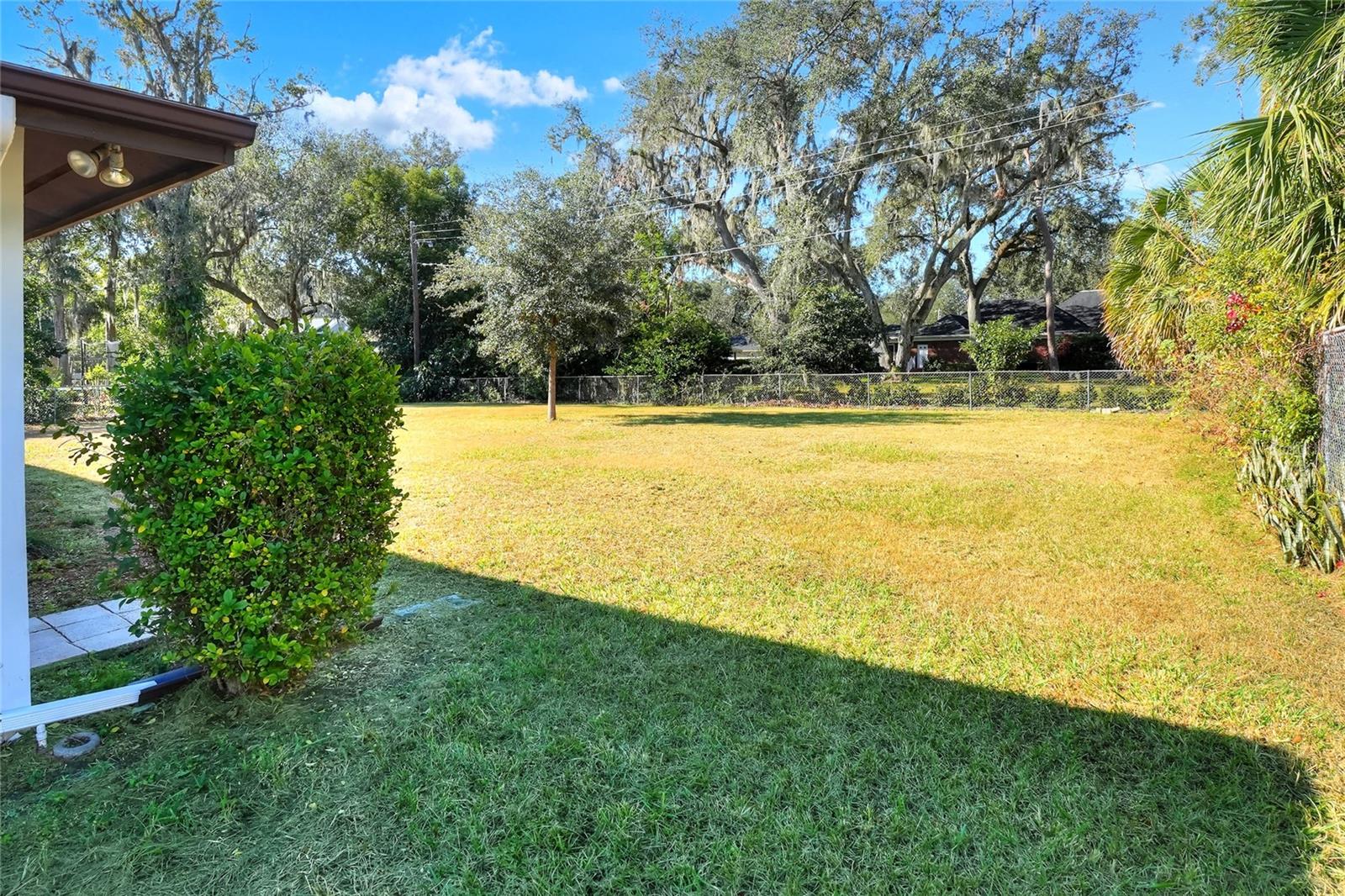2105 LAKE BENTLEY CT, LAKELAND, FL, 33803