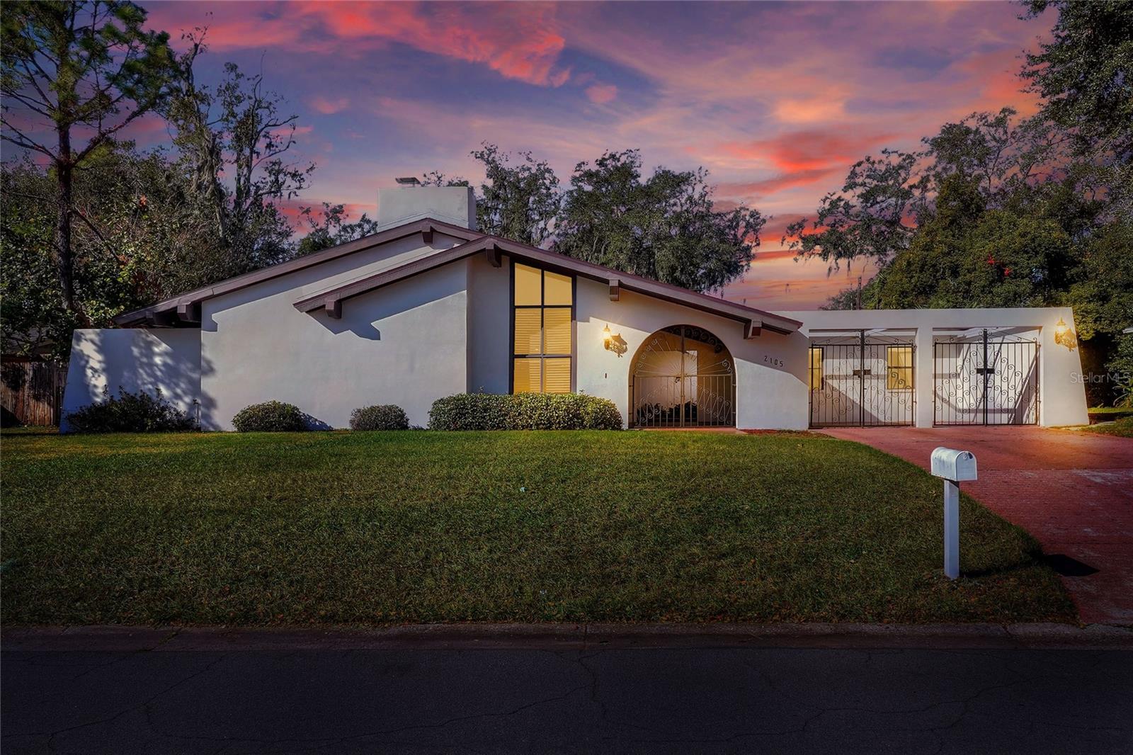 2105 LAKE BENTLEY CT, LAKELAND, FL, 33803