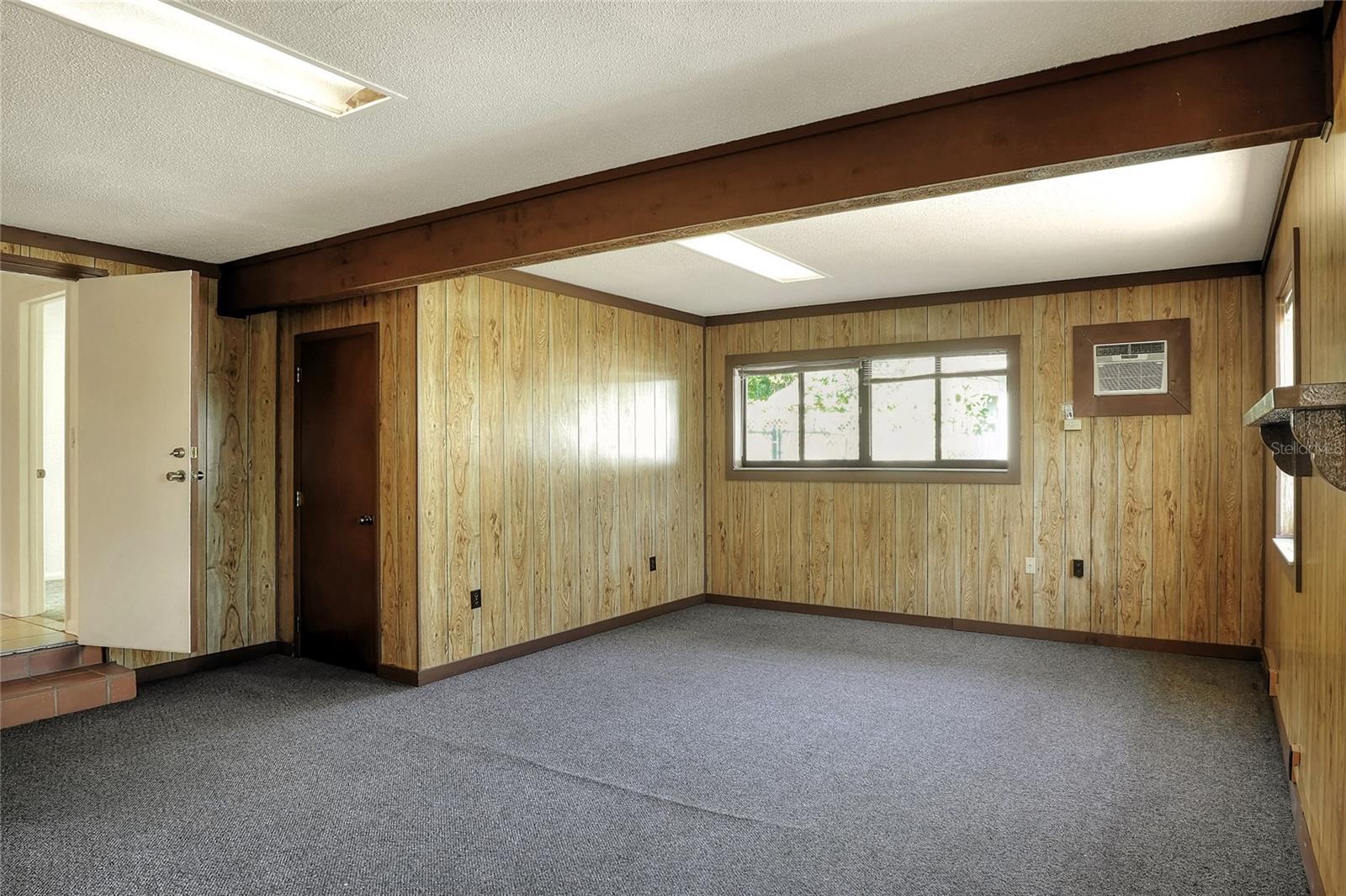 2105 LAKE BENTLEY CT, LAKELAND, FL, 33803