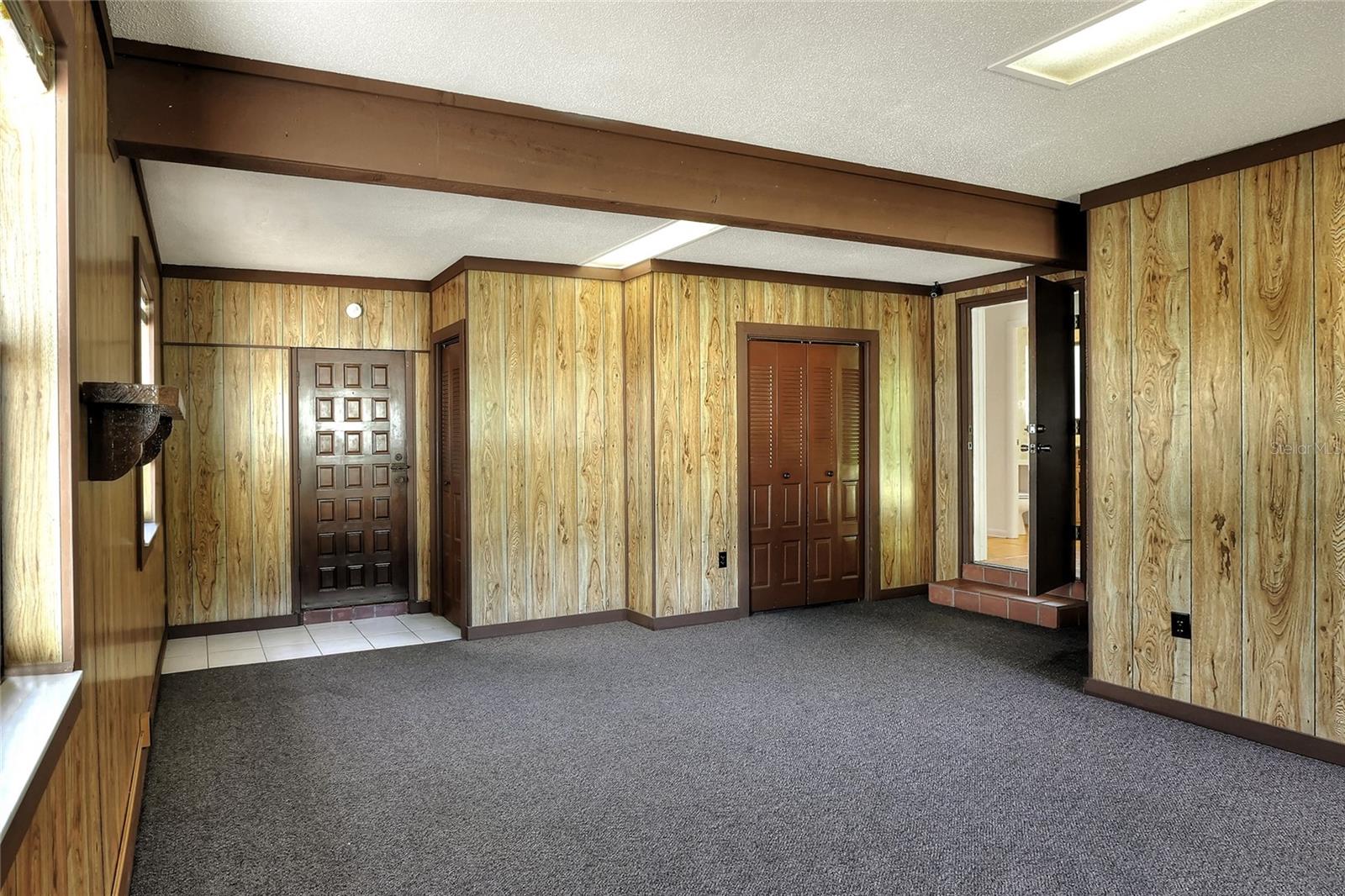 2105 LAKE BENTLEY CT, LAKELAND, FL, 33803