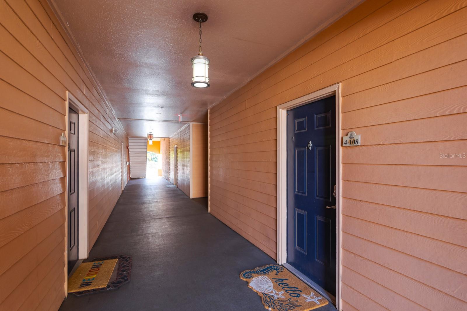 5000 CULBREATH KEY WAY #4-108, TAMPA, FL, 33611