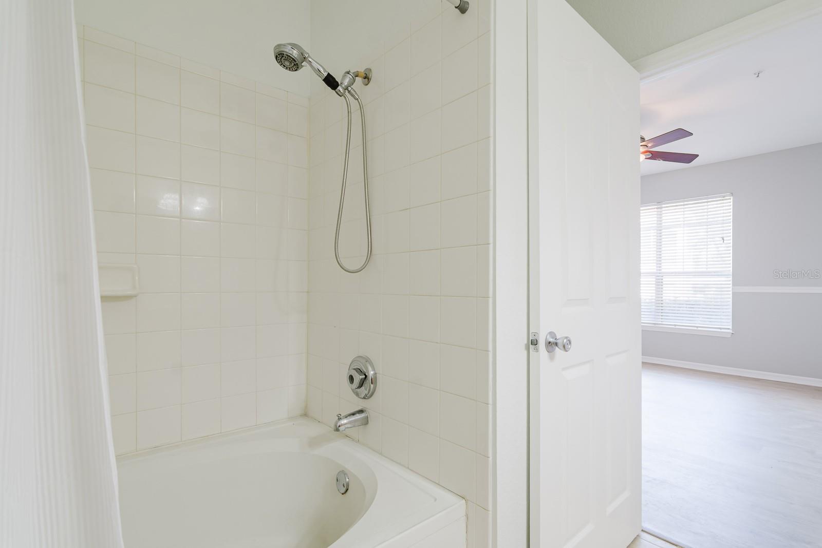 5000 CULBREATH KEY WAY #4-108, TAMPA, FL, 33611