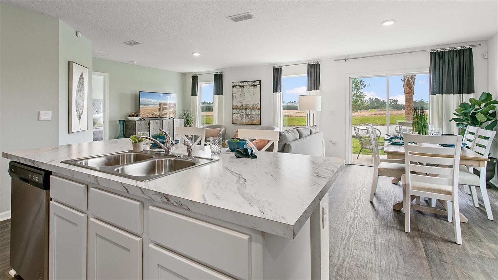 24 SPRINGWOOD DR S, PALM COAST, FL, 32137