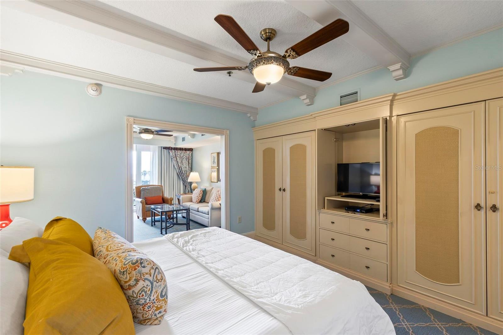 200 OCEAN CREST DR #325, PALM COAST, FL, 32137