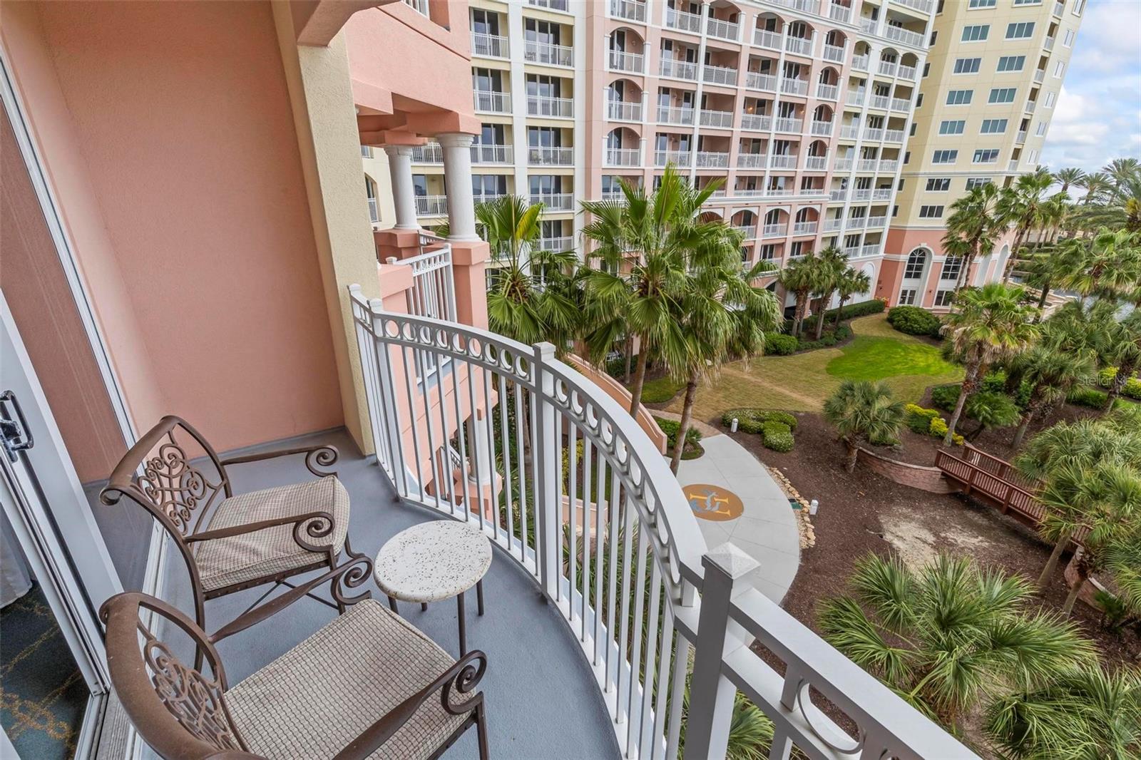 200 OCEAN CREST DR #325, PALM COAST, FL, 32137