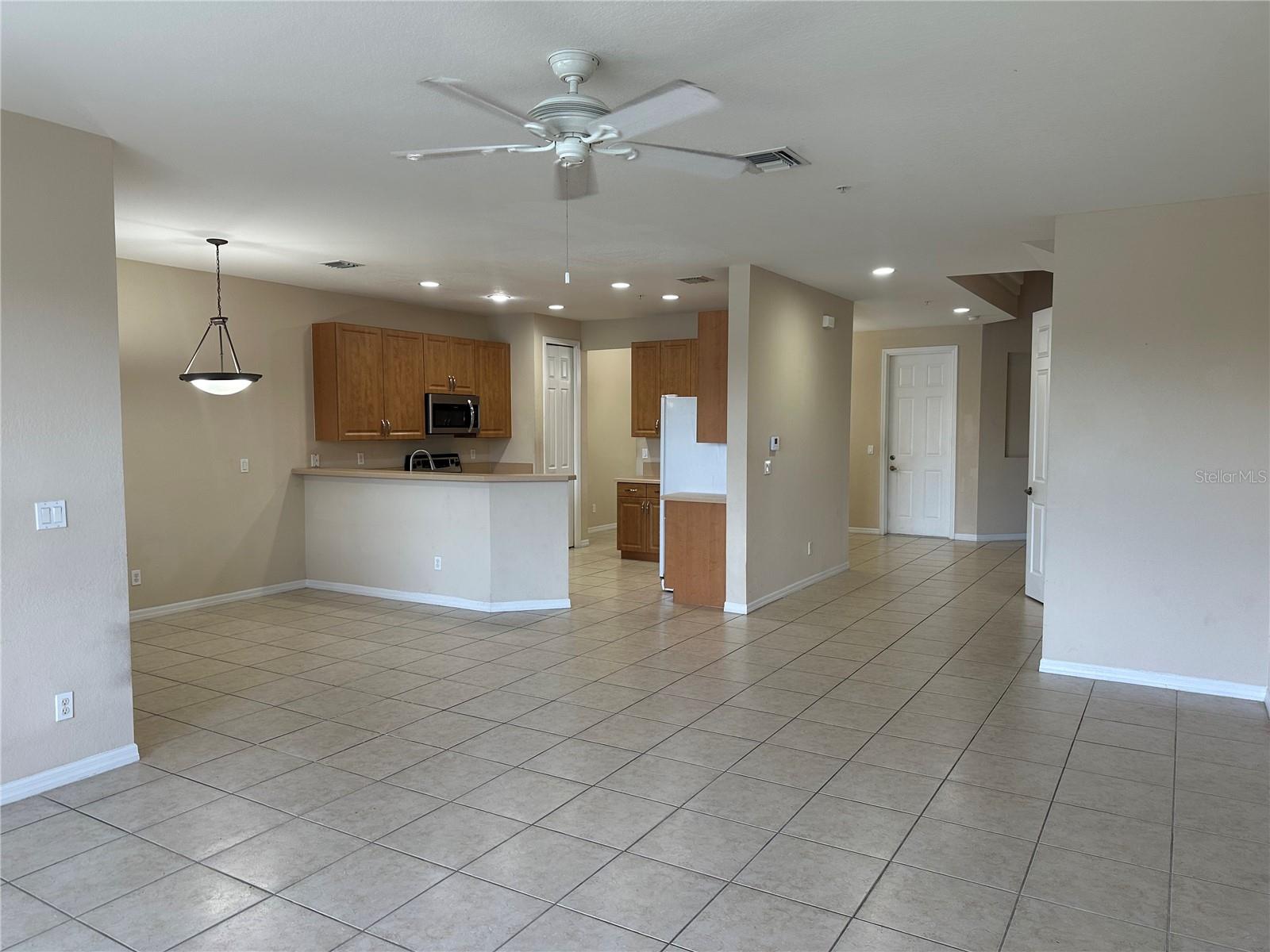 1370 MARIPOSA CIR #103, NAPLES, FL, 34105