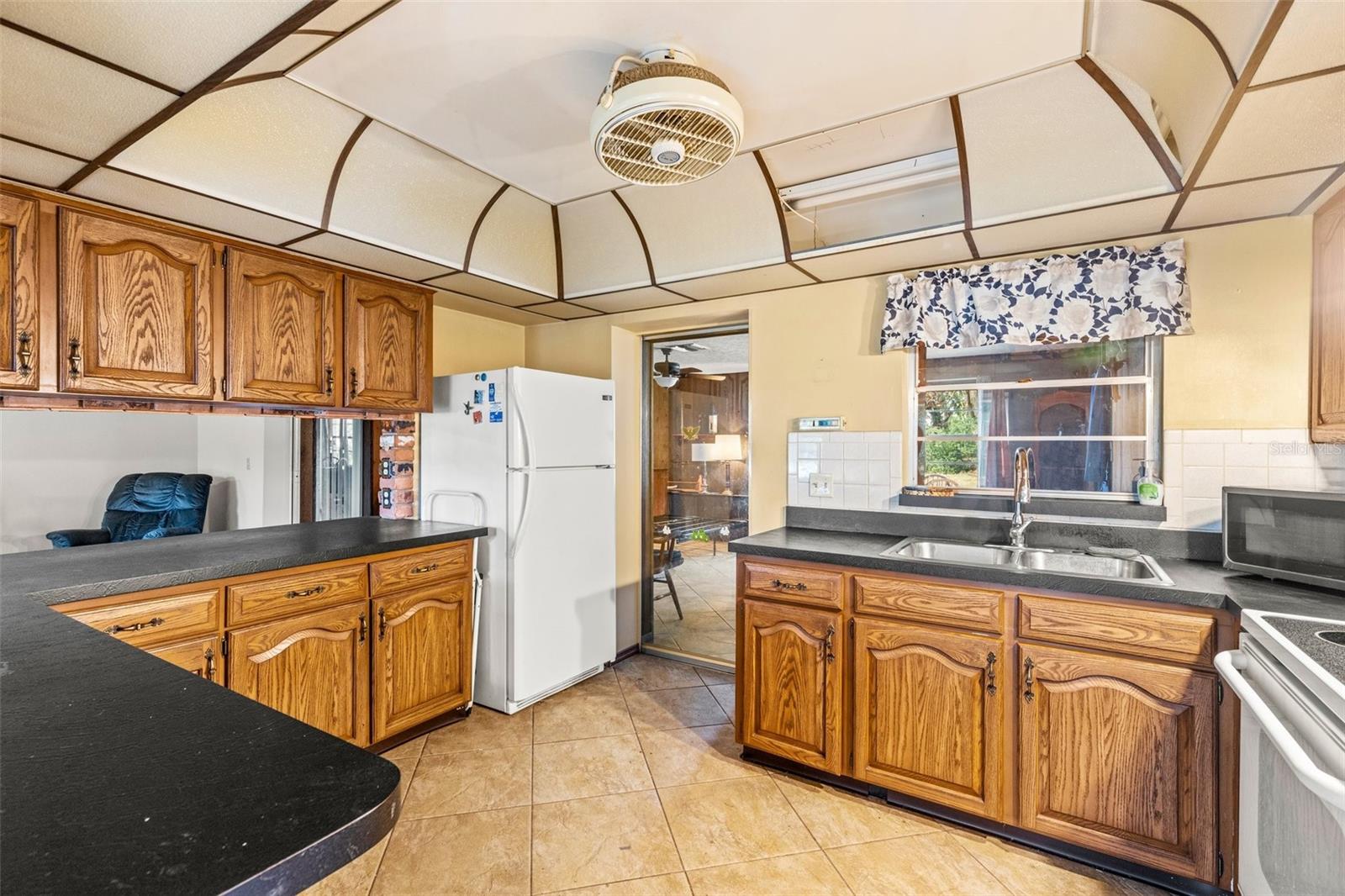 1114 HUMMINGBIRD LN, BRANDON, FL, 33511