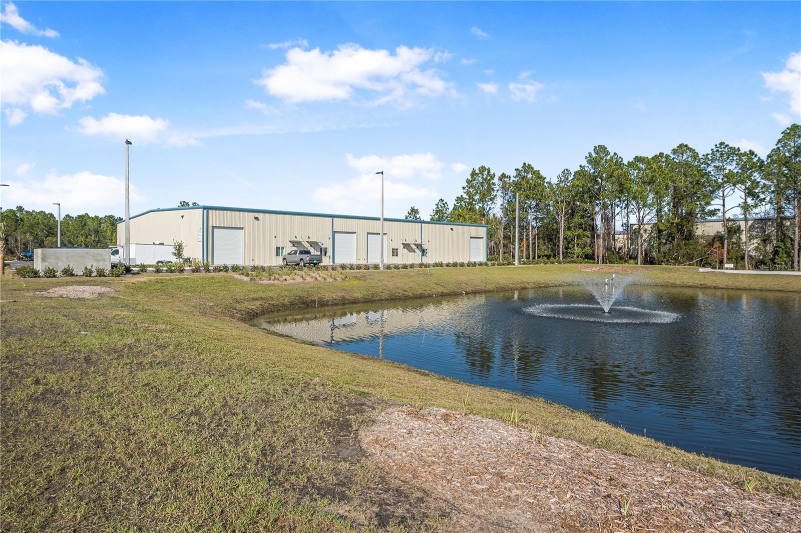 24 HARGROVE GRADE, PALM COAST, FL, 32137