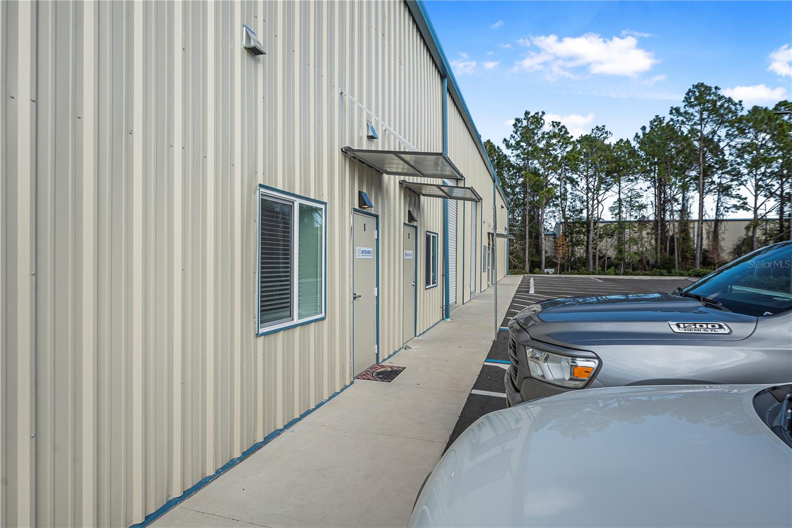 24 HARGROVE GRADE, PALM COAST, FL, 32137