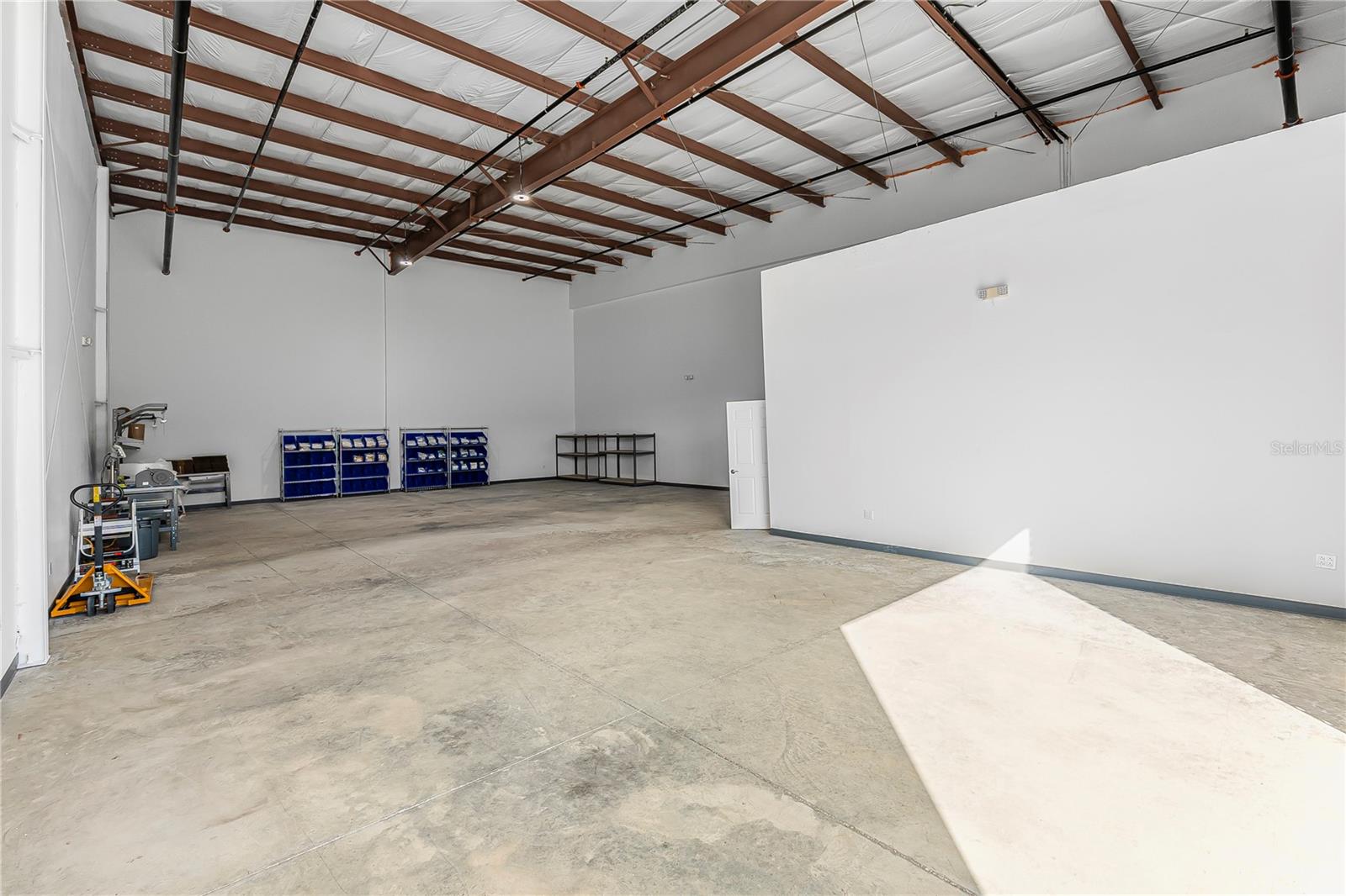 24 HARGROVE GRADE, PALM COAST, FL, 32137