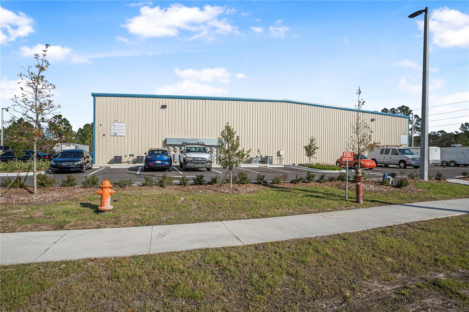 24 HARGROVE GRADE, PALM COAST, FL, 32137