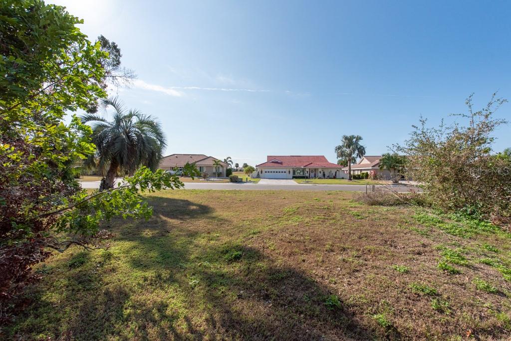 NEW BEDFORD DR, SUN CITY CENTER, FL, 33573