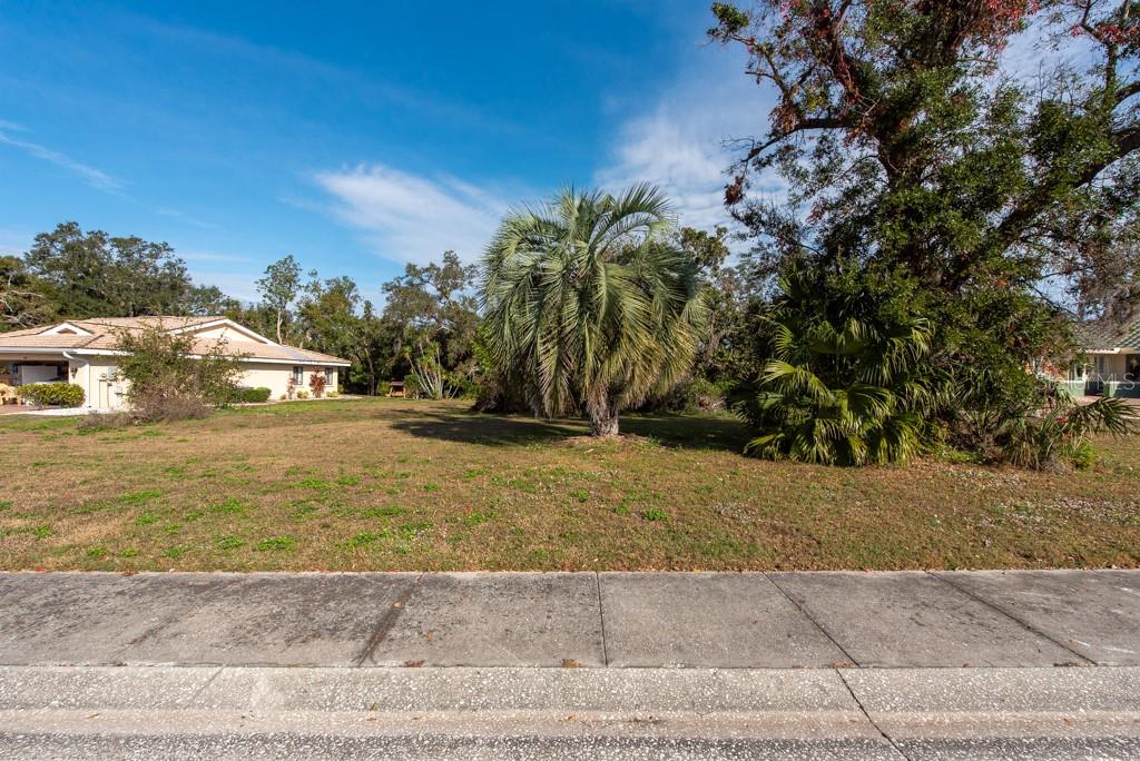 NEW BEDFORD DR, SUN CITY CENTER, FL, 33573