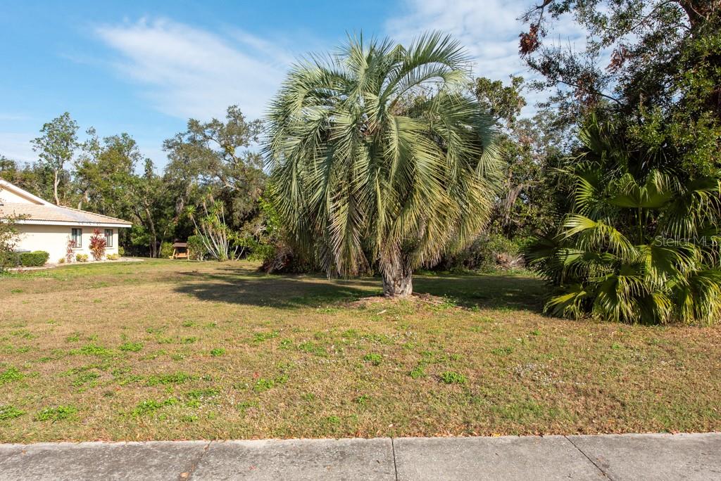 NEW BEDFORD DR, SUN CITY CENTER, FL, 33573