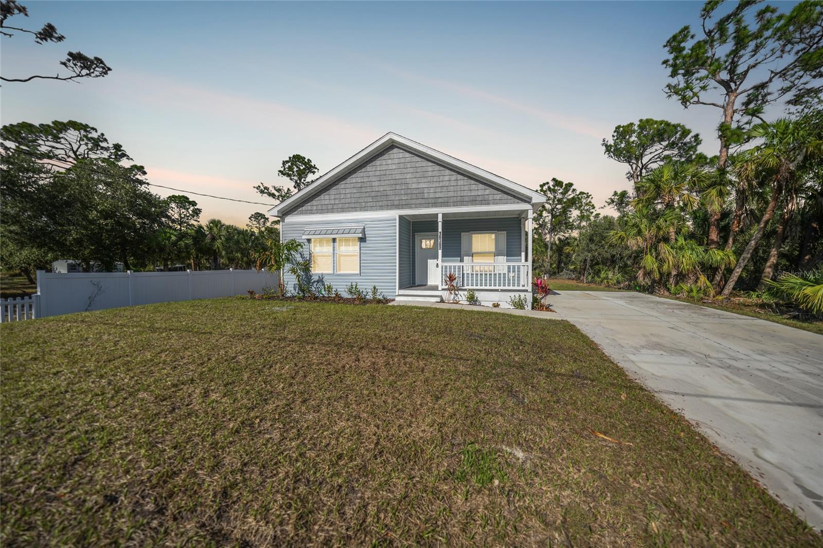 18302 GYPSY AVE, PORT CHARLOTTE, FL, 33954