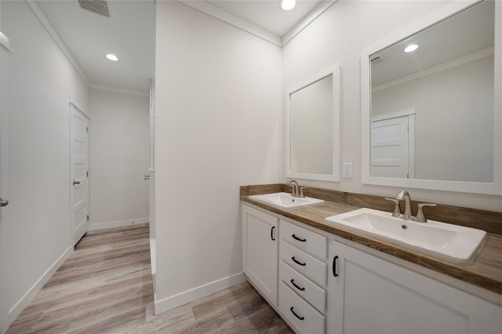 18302 GYPSY AVE, PORT CHARLOTTE, FL, 33954