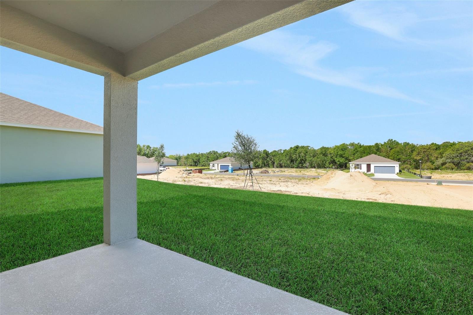 2833 SUPERMARINE RD, TAVARES, FL, 32778