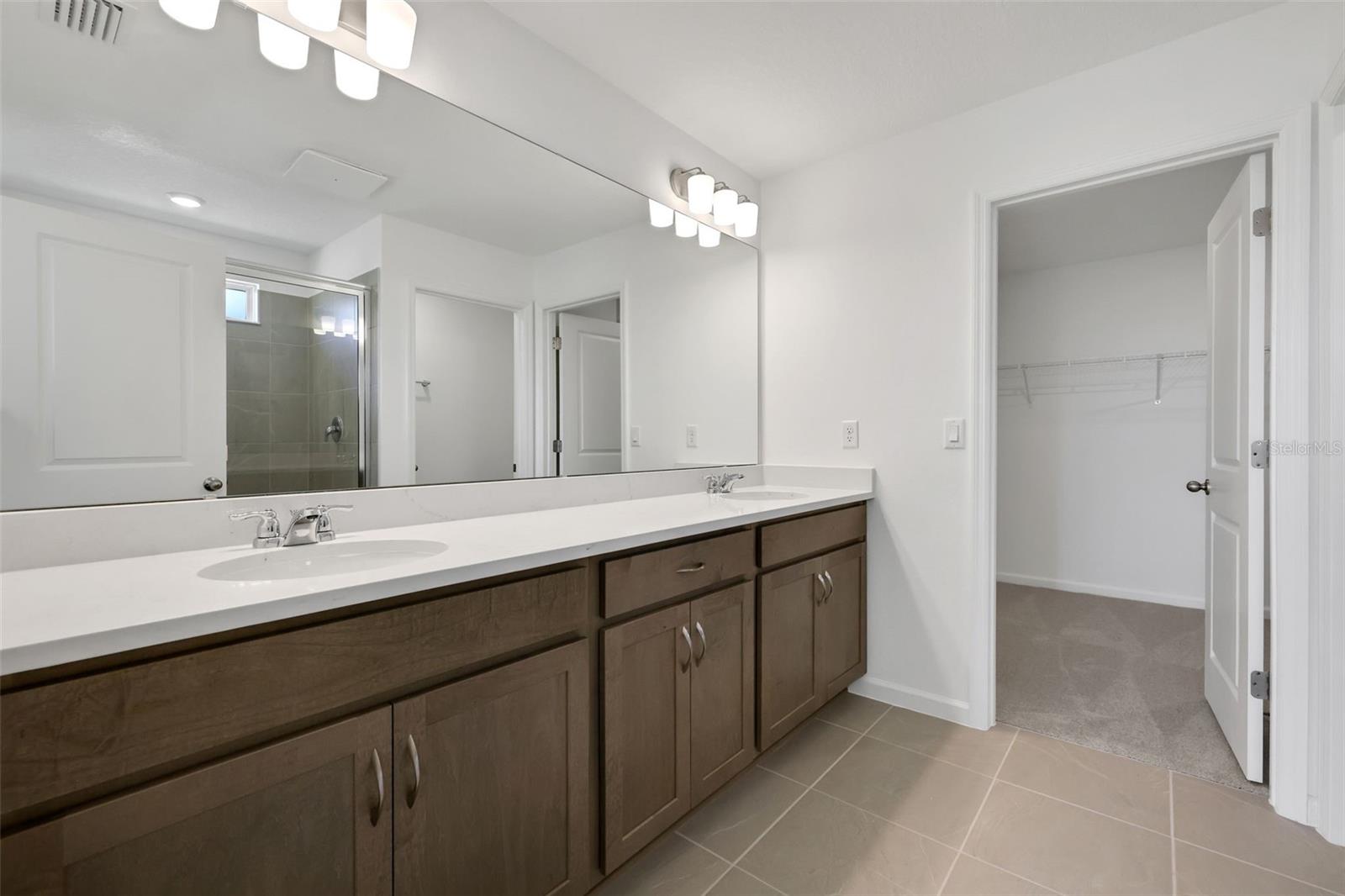 2833 SUPERMARINE RD, TAVARES, FL, 32778