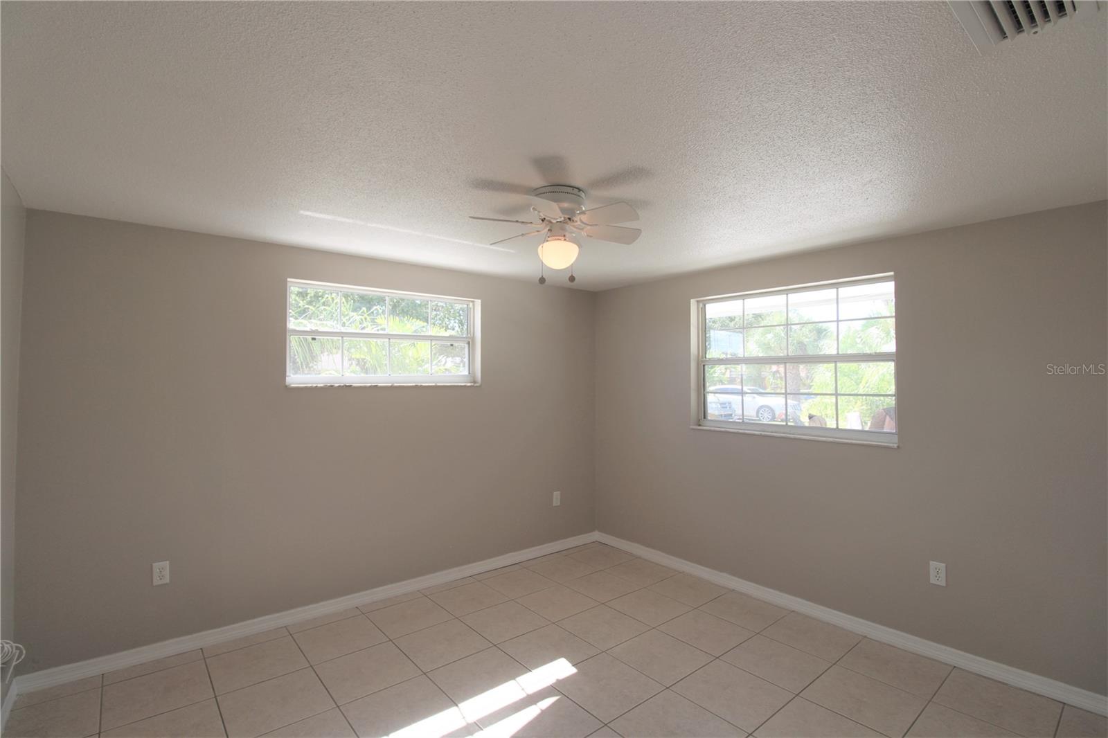 2033 SANDRALA DR, SARASOTA, FL, 34231