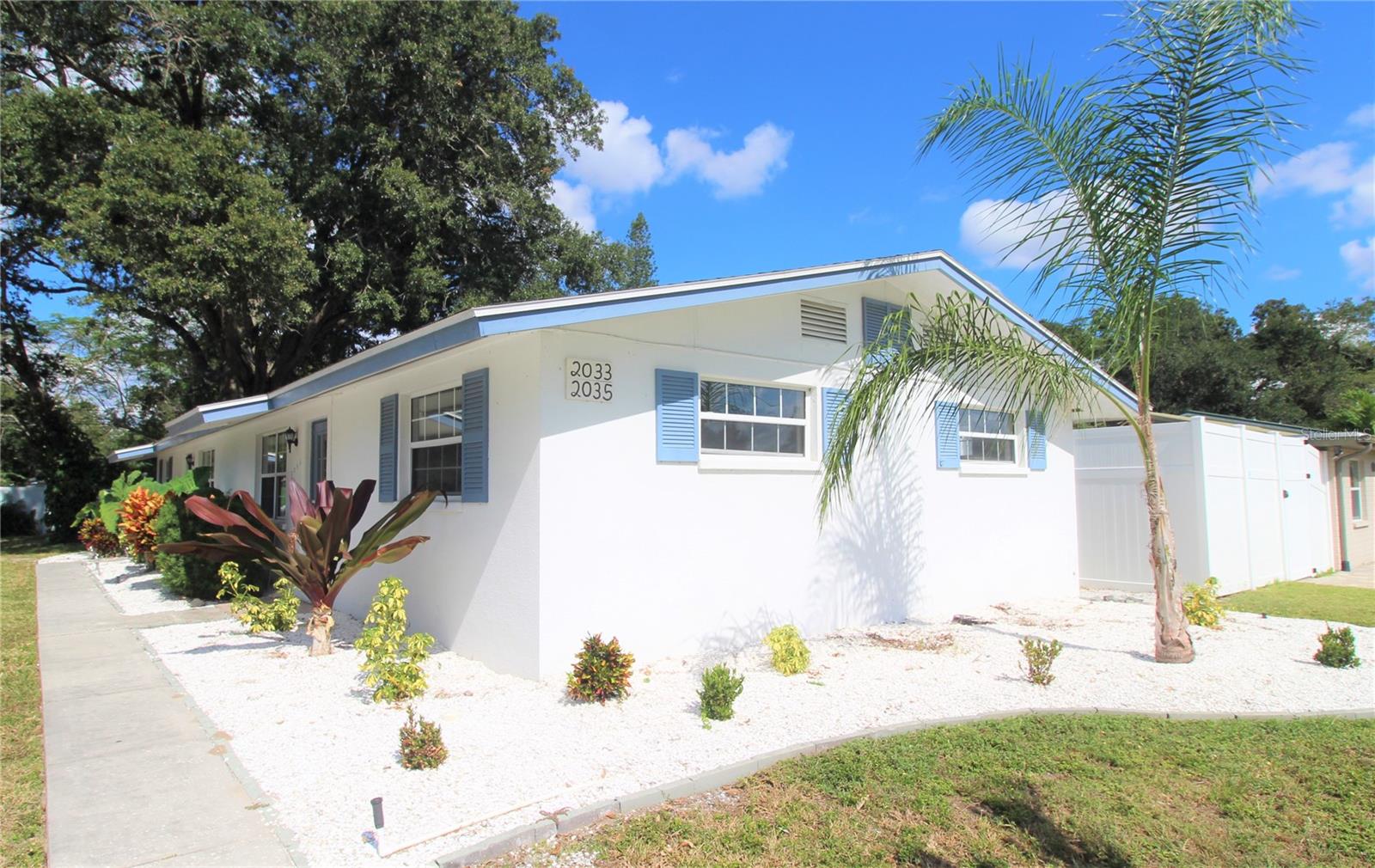 2033 SANDRALA DR, SARASOTA, FL, 34231