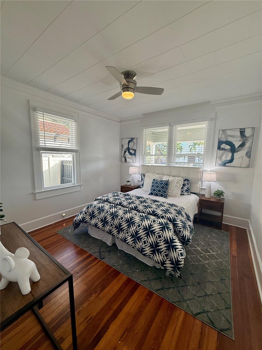 223 14TH AVE N, ST PETERSBURG, FL, 33701