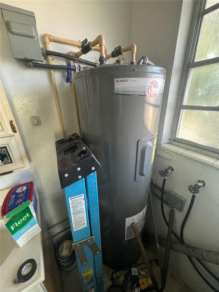 SOUTH GATE, SARASOTA, FL, 34239