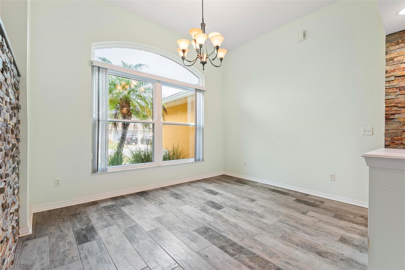 4 EASTGATE LN, PALM COAST, FL, 32164