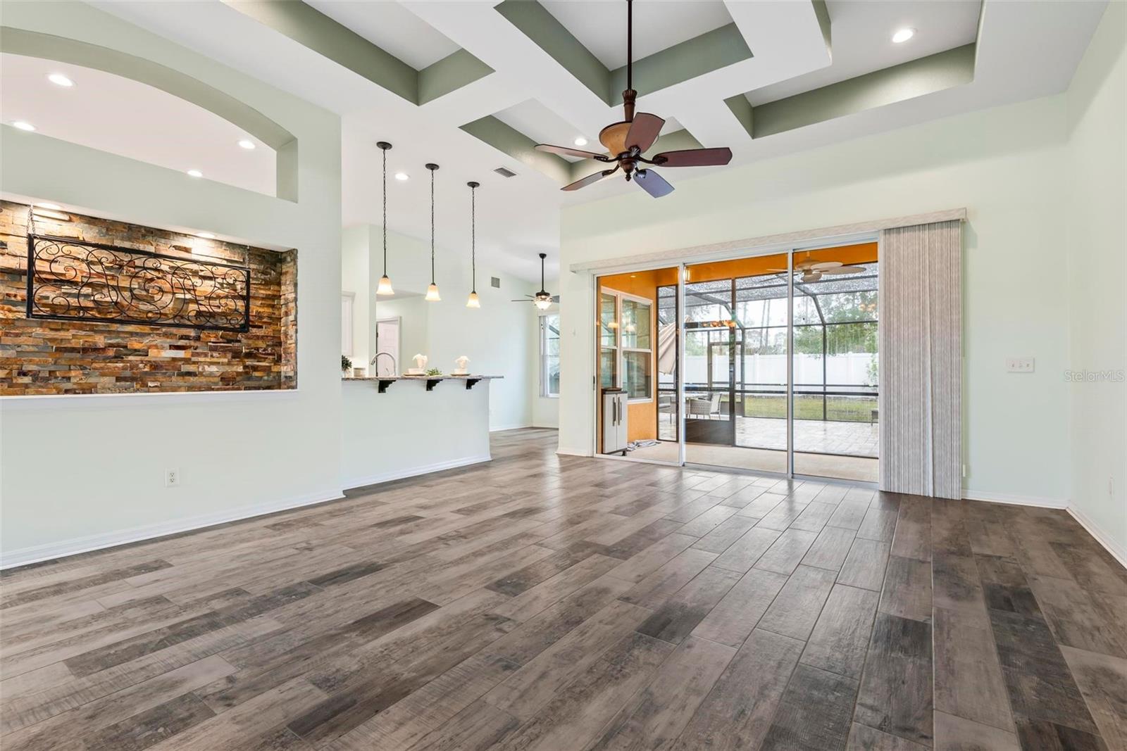4 EASTGATE LN, PALM COAST, FL, 32164