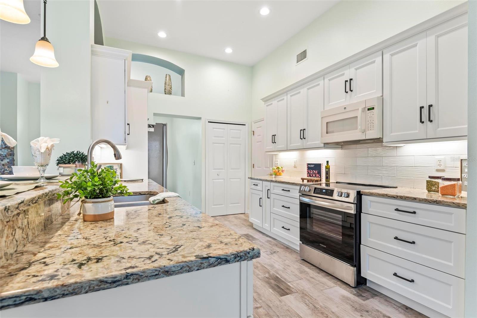 4 EASTGATE LN, PALM COAST, FL, 32164