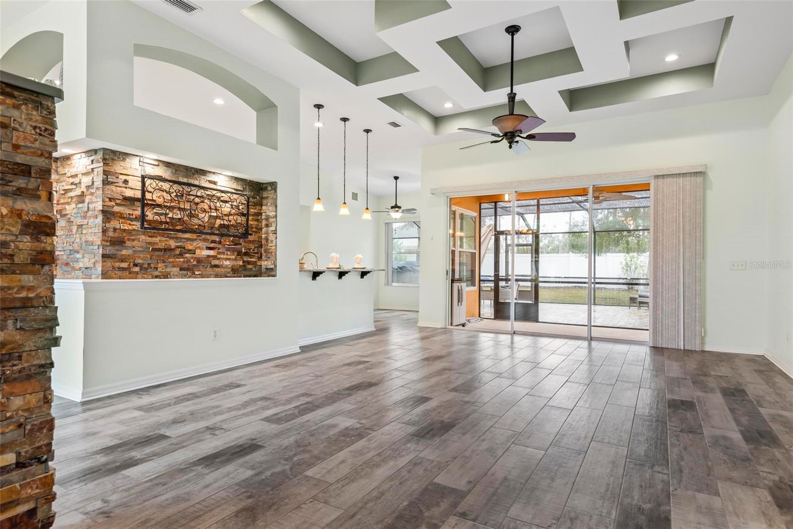 4 EASTGATE LN, PALM COAST, FL, 32164