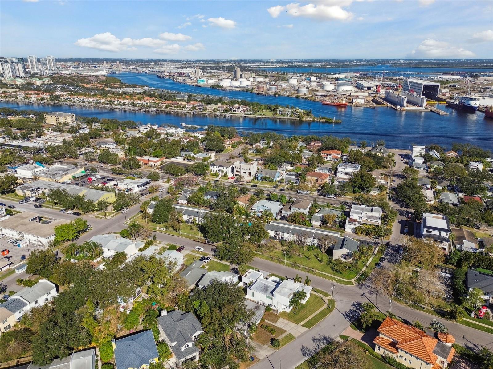 425 CHIPPEWA AVE, TAMPA, FL, 33606