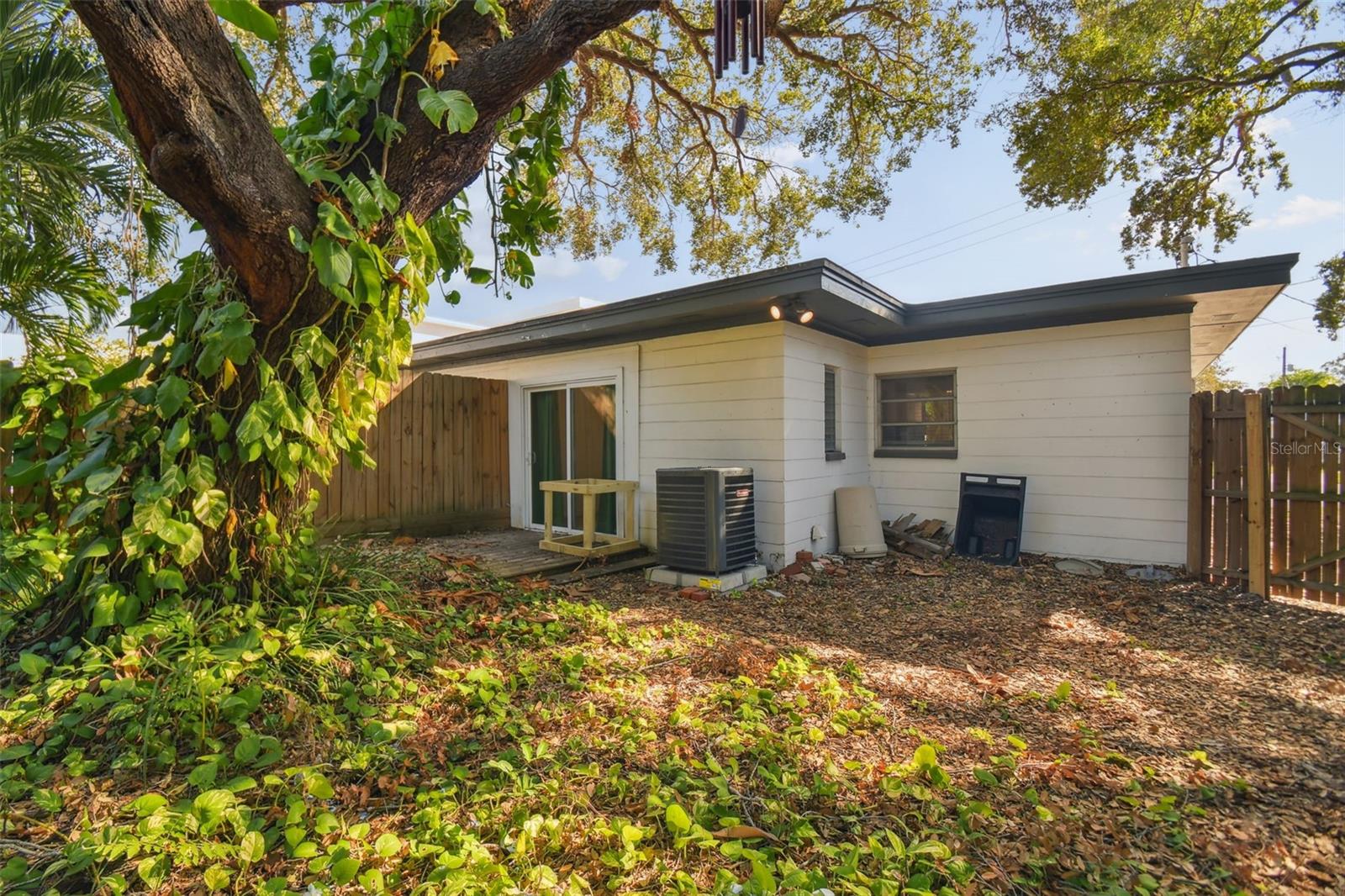 425 CHIPPEWA AVE, TAMPA, FL, 33606