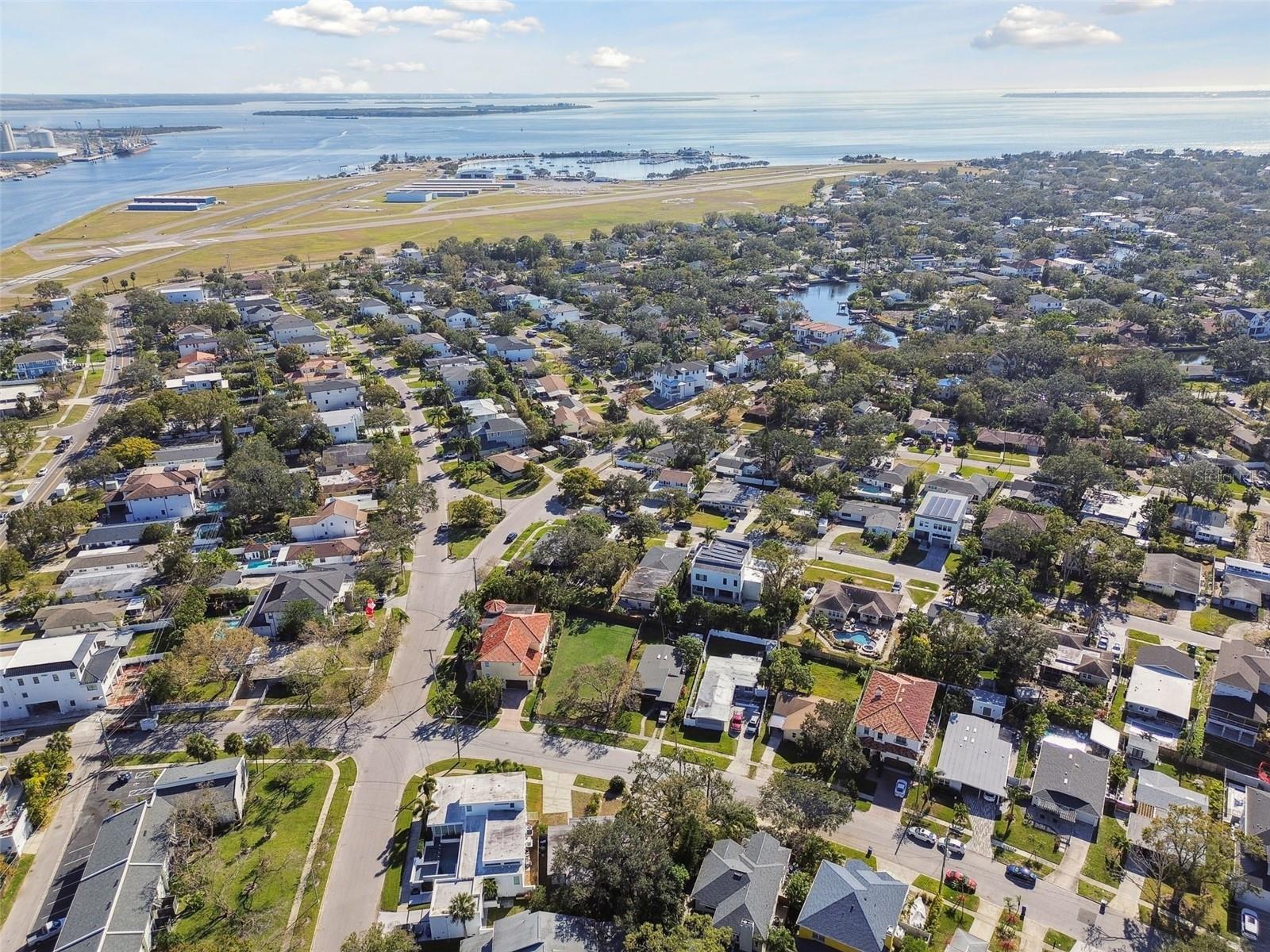 425 CHIPPEWA AVE, TAMPA, FL, 33606