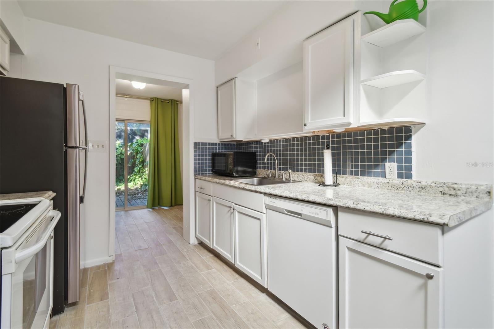 425 CHIPPEWA AVE, TAMPA, FL, 33606