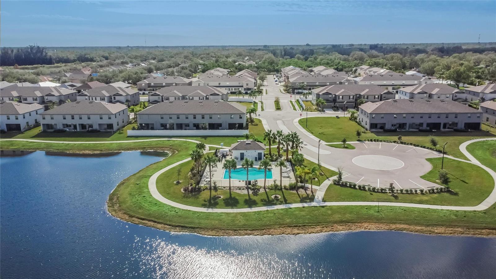 724 ROYAL EMPRESS DR, RUSKIN, FL, 33570