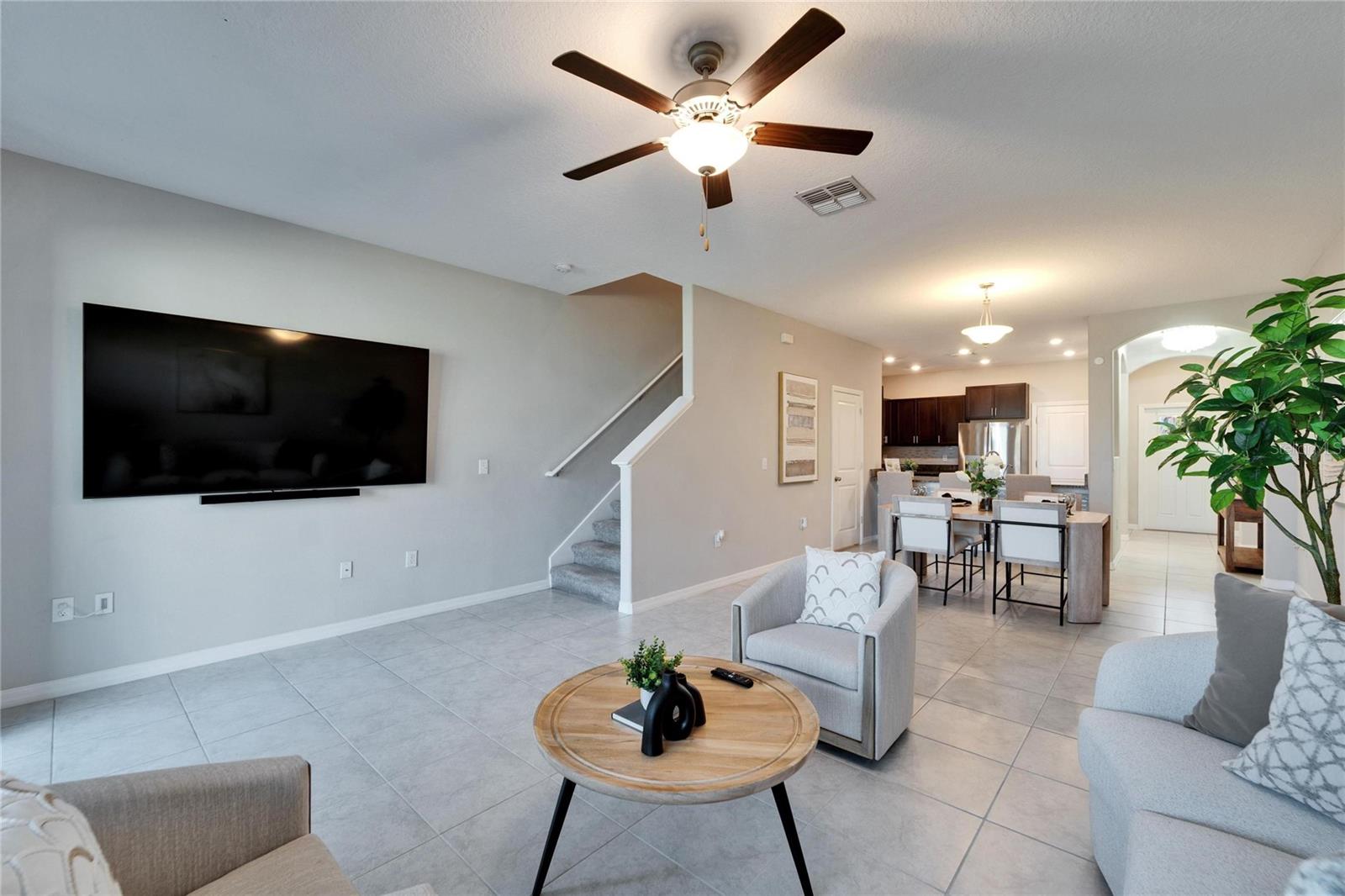 724 ROYAL EMPRESS DR, RUSKIN, FL, 33570