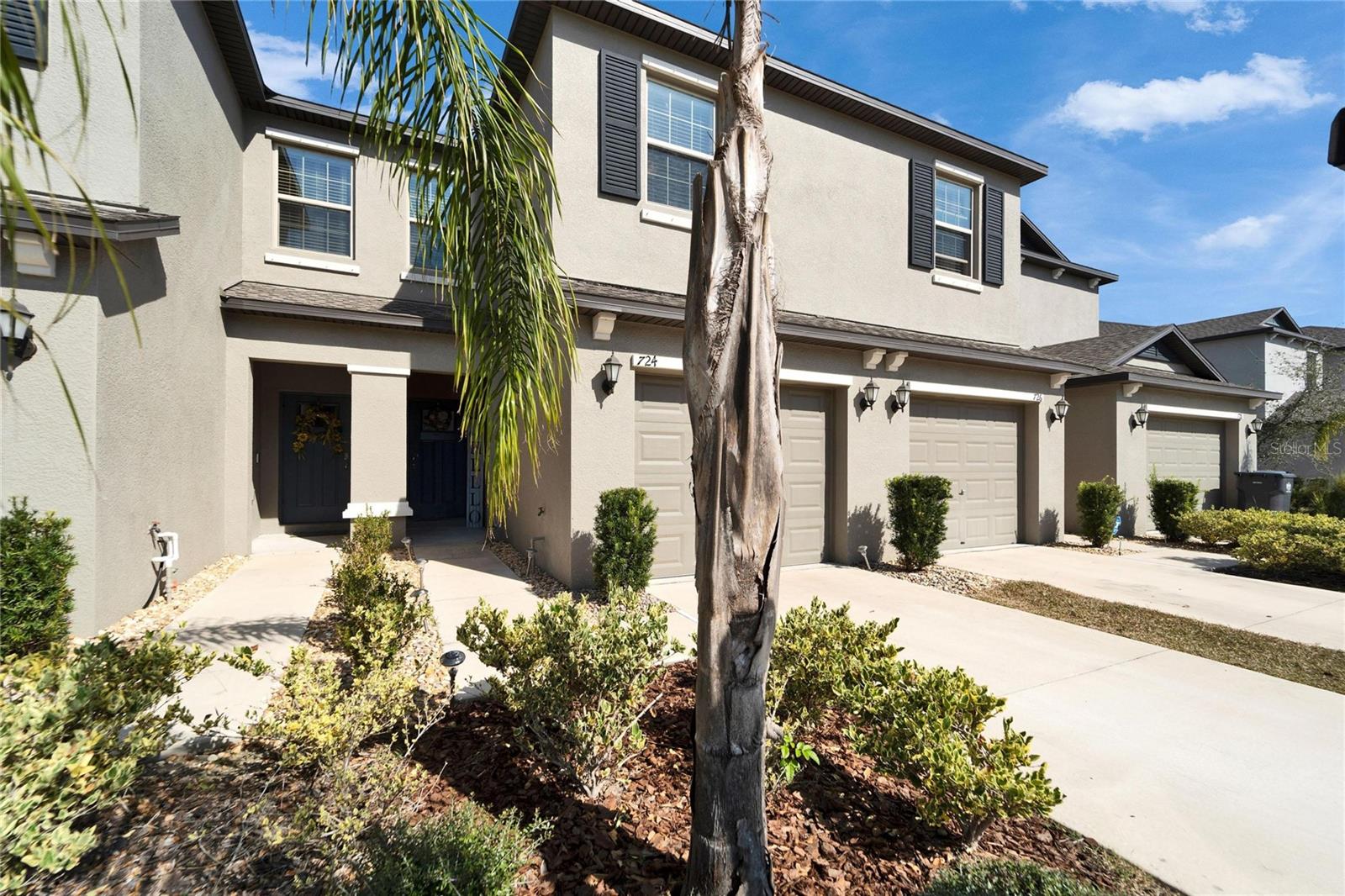 724 ROYAL EMPRESS DR, RUSKIN, FL, 33570