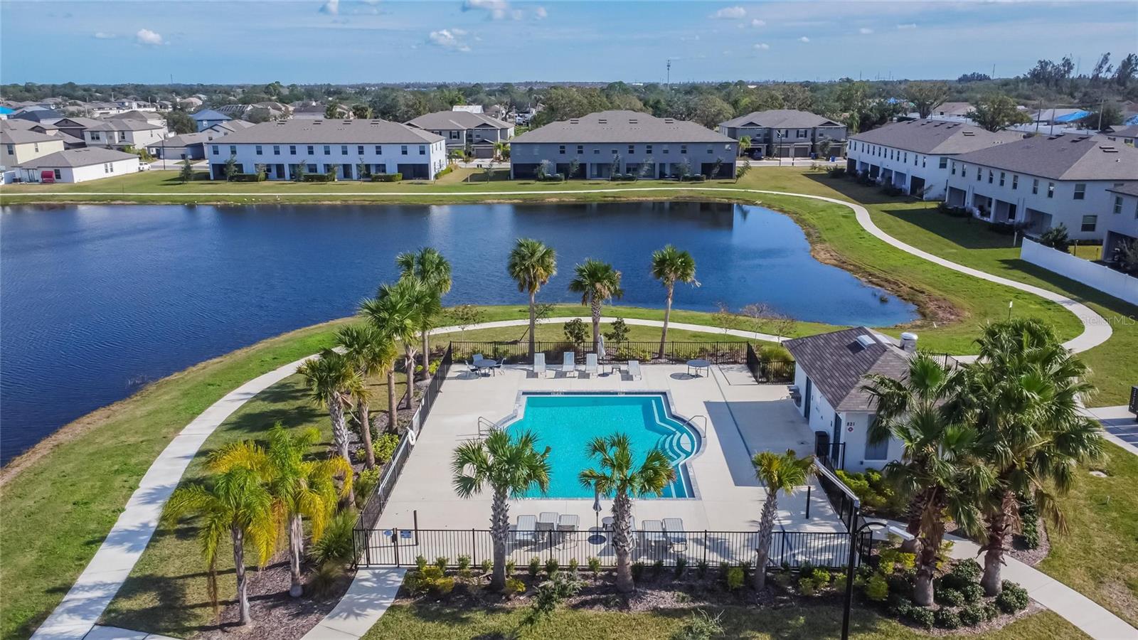 724 ROYAL EMPRESS DR, RUSKIN, FL, 33570