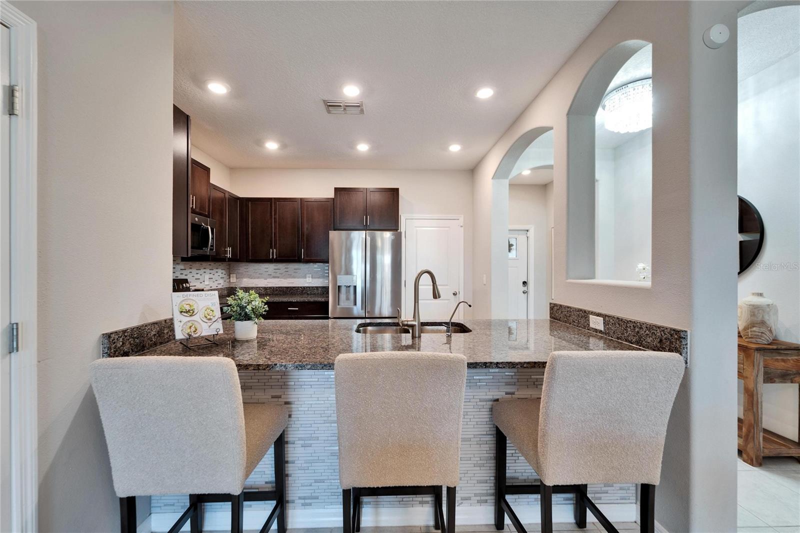 724 ROYAL EMPRESS DR, RUSKIN, FL, 33570