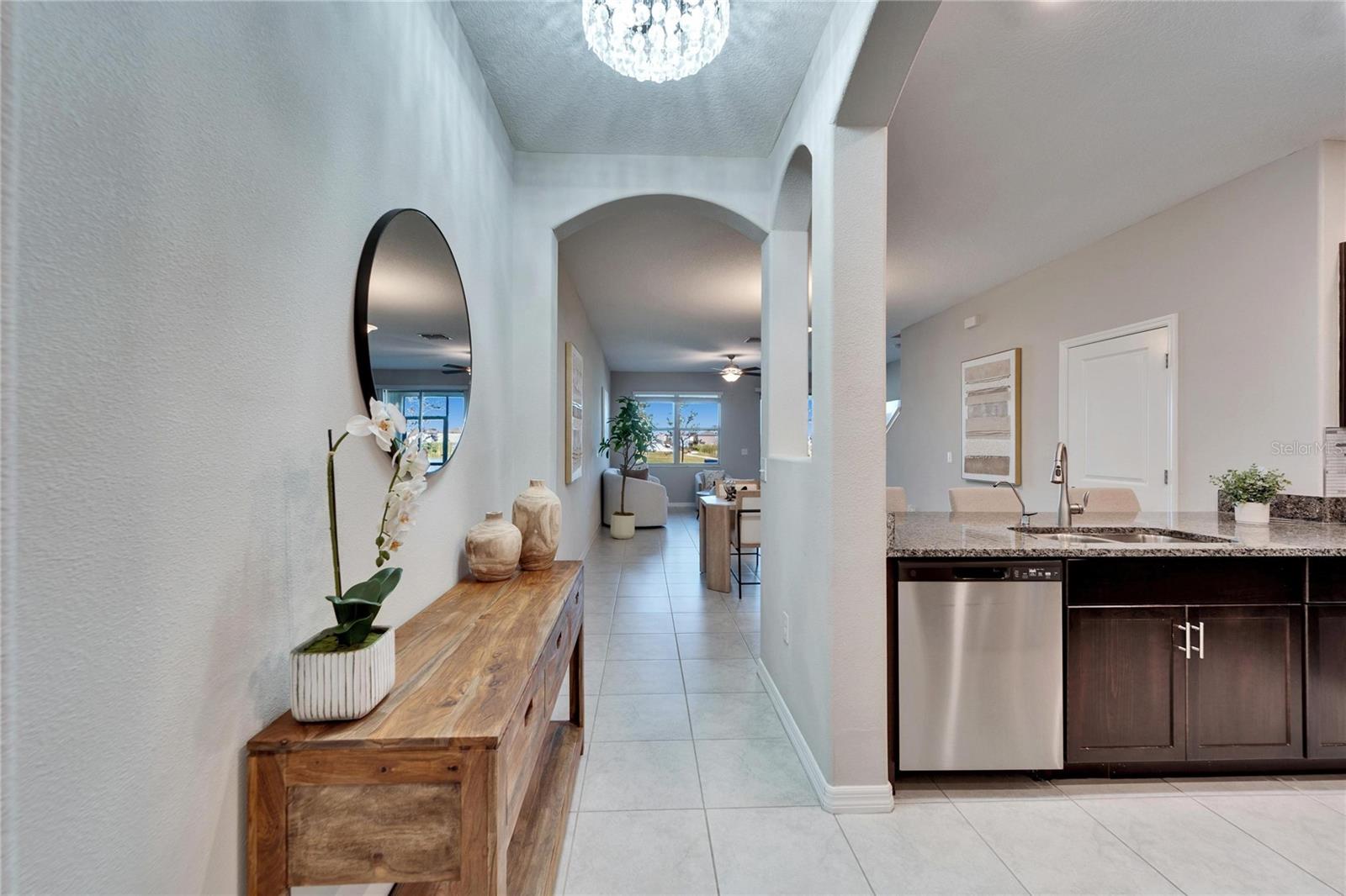 724 ROYAL EMPRESS DR, RUSKIN, FL, 33570