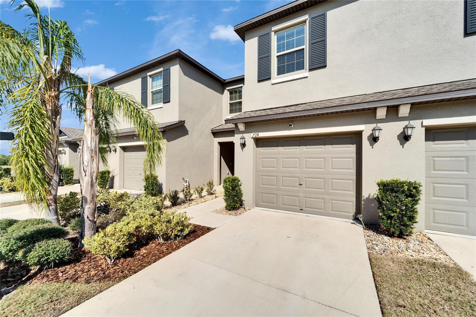 724 ROYAL EMPRESS DR, RUSKIN, FL, 33570
