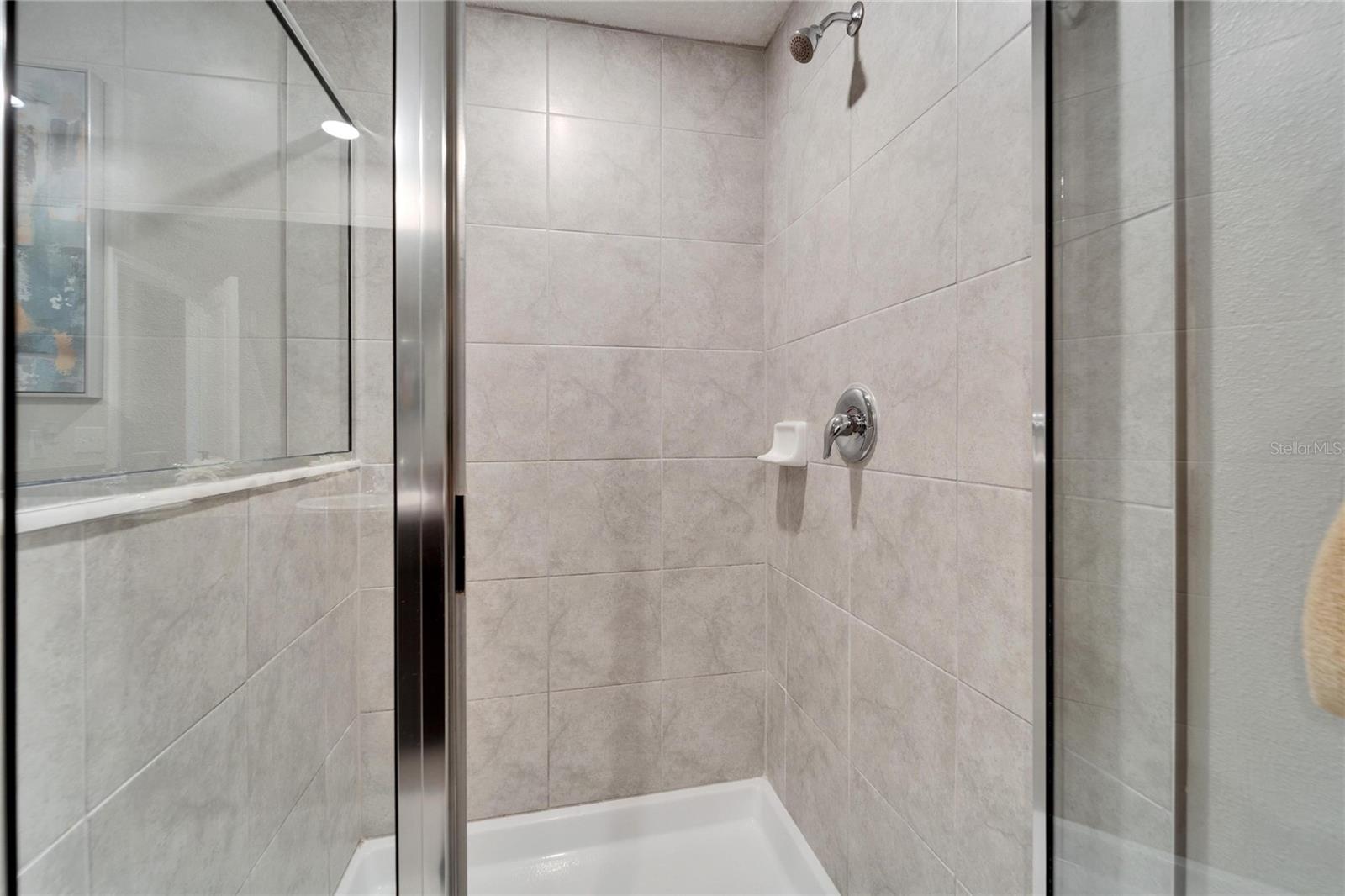 724 ROYAL EMPRESS DR, RUSKIN, FL, 33570