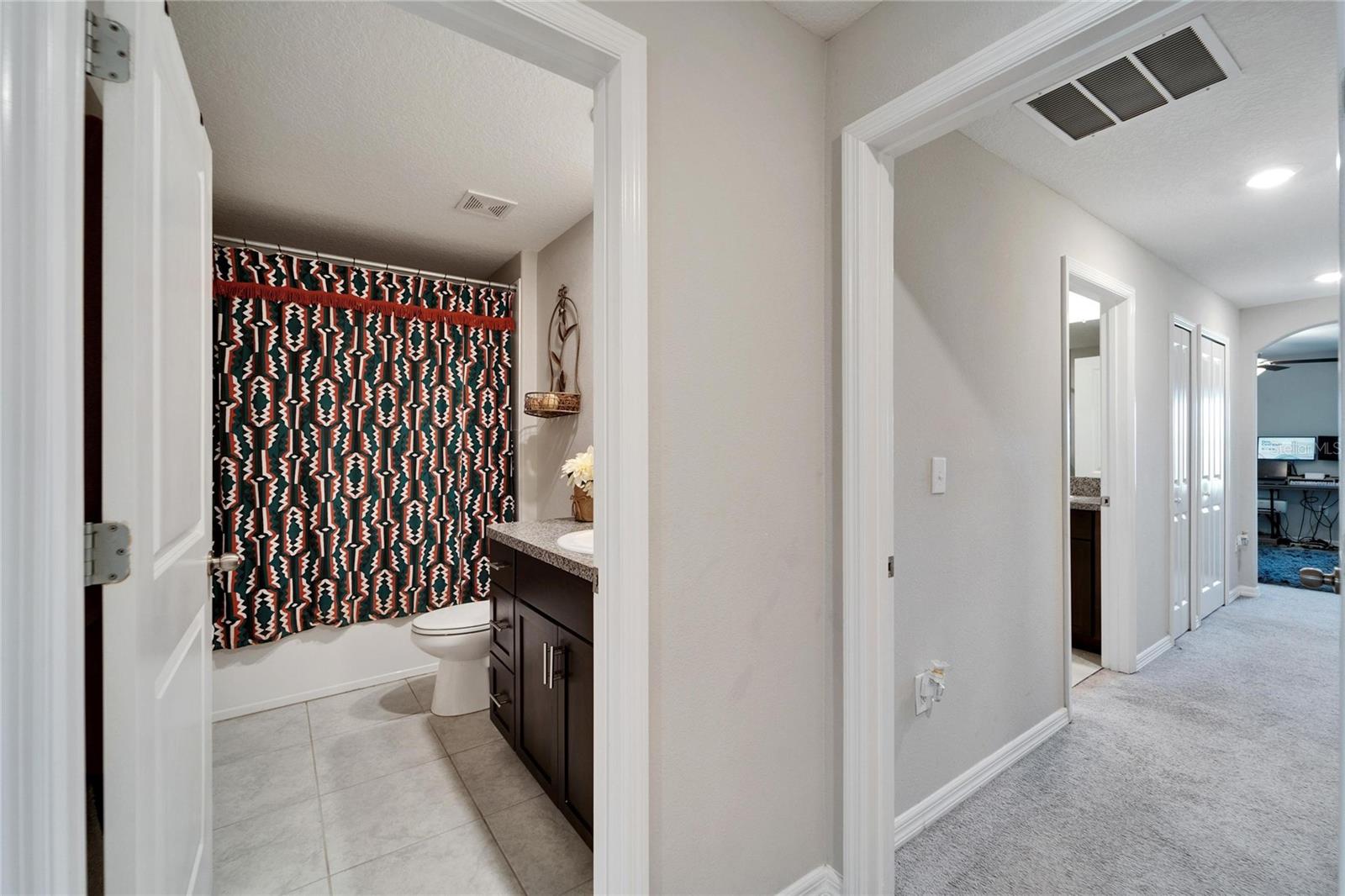 724 ROYAL EMPRESS DR, RUSKIN, FL, 33570