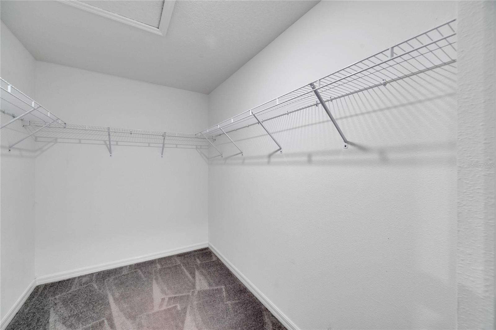 724 ROYAL EMPRESS DR, RUSKIN, FL, 33570