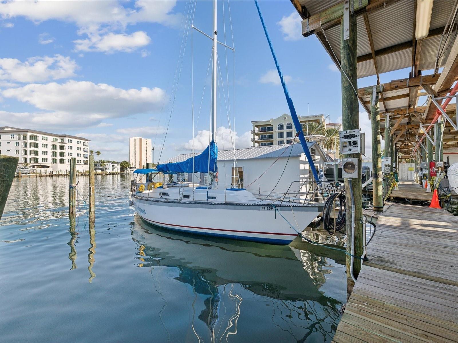 200 WINDWARD PSGE #106, CLEARWATER BEACH, FL, 33767