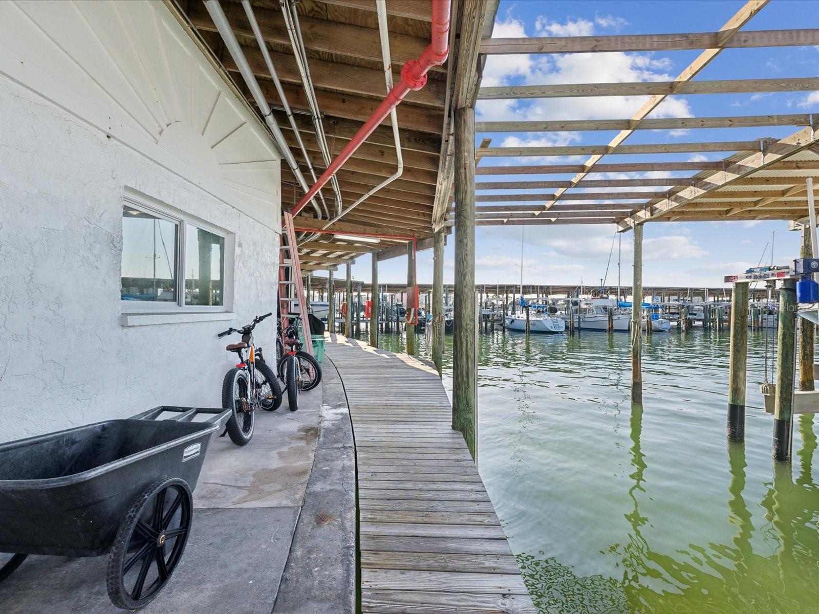 200 WINDWARD PSGE #106, CLEARWATER BEACH, FL, 33767