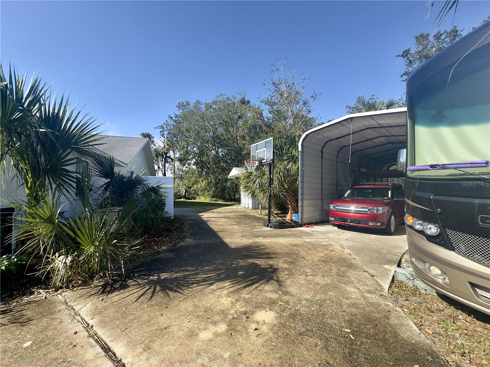 405 LAMBERT AVE, FLAGLER BEACH, FL, 32136