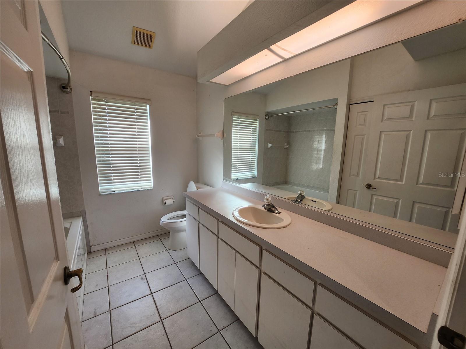 23104 ROUNTREE AVE, PORT CHARLOTTE, FL, 33980