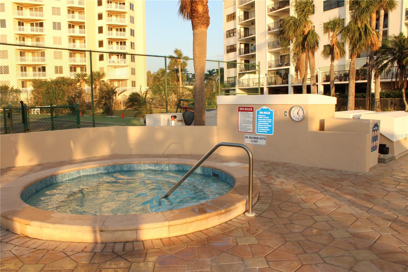 1230 GULF BLVD #606, CLEARWATER BEACH, FL, 33767