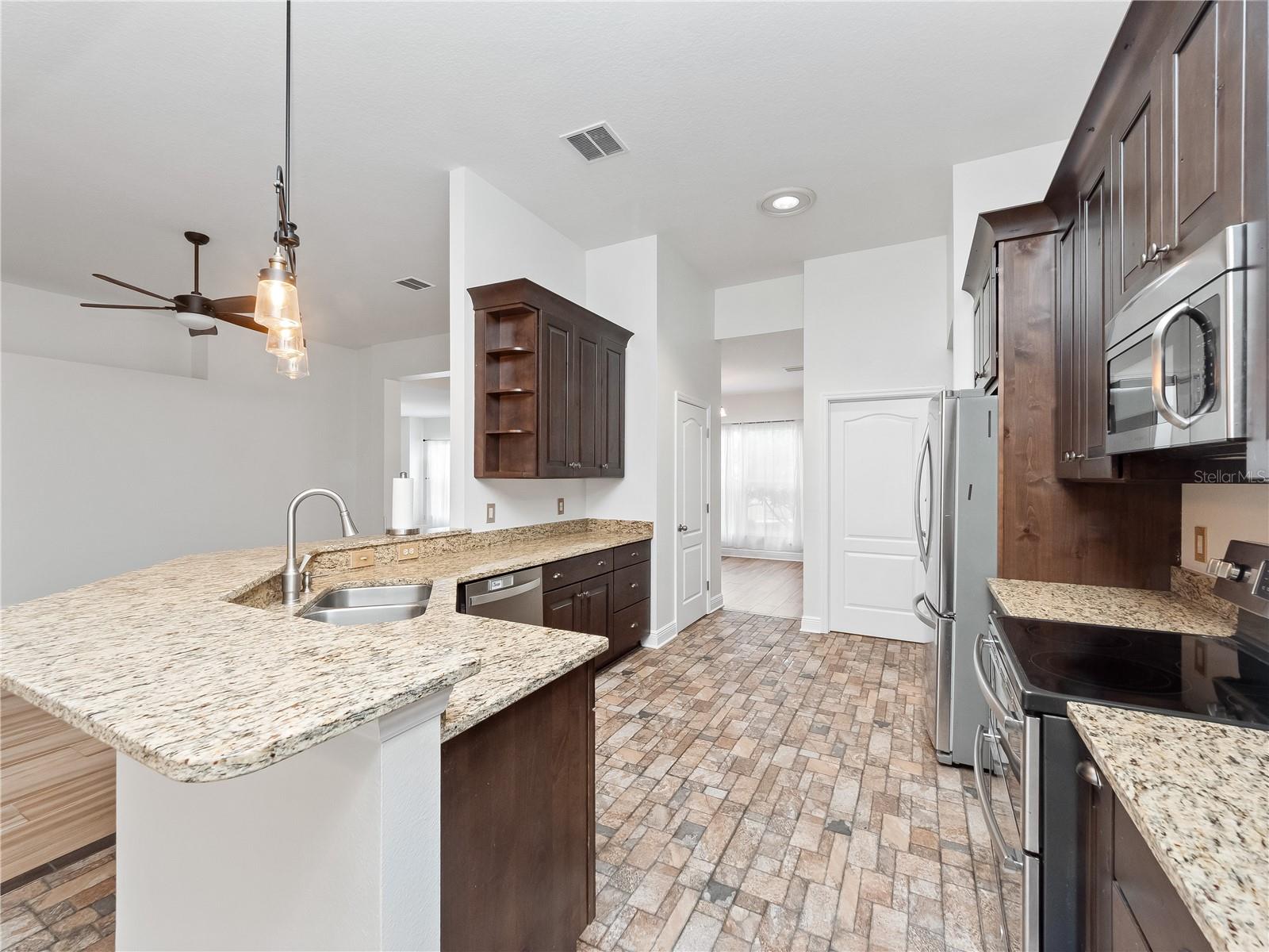 548 HEARTHGLEN BLVD, WINTER GARDEN, FL, 34787